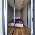 Bliska Wola Towers 1 Bedroom Warszawa