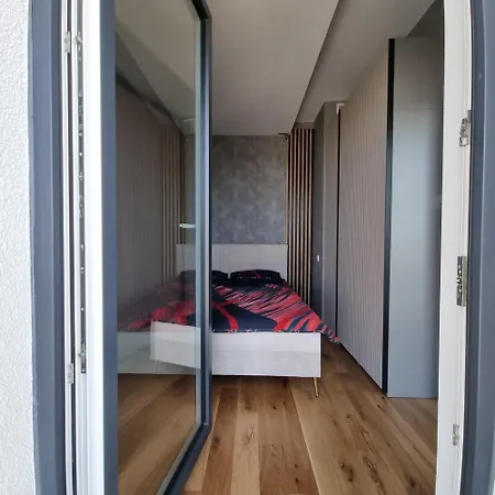 Bliska Wola Towers 1 Bedroom Varsovia