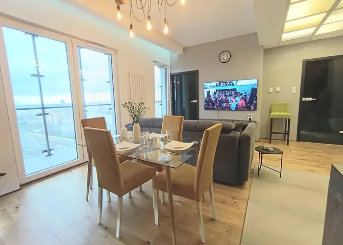 Bliska Wola Towers 1 Bedroom Apartment Warsaw