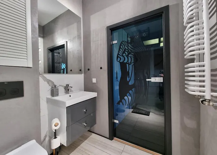 Bliska Wola Towers 1 Bedroom * Warsaw