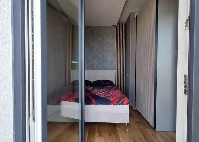 Bliska Wola Towers 1 Bedroom Warszawa